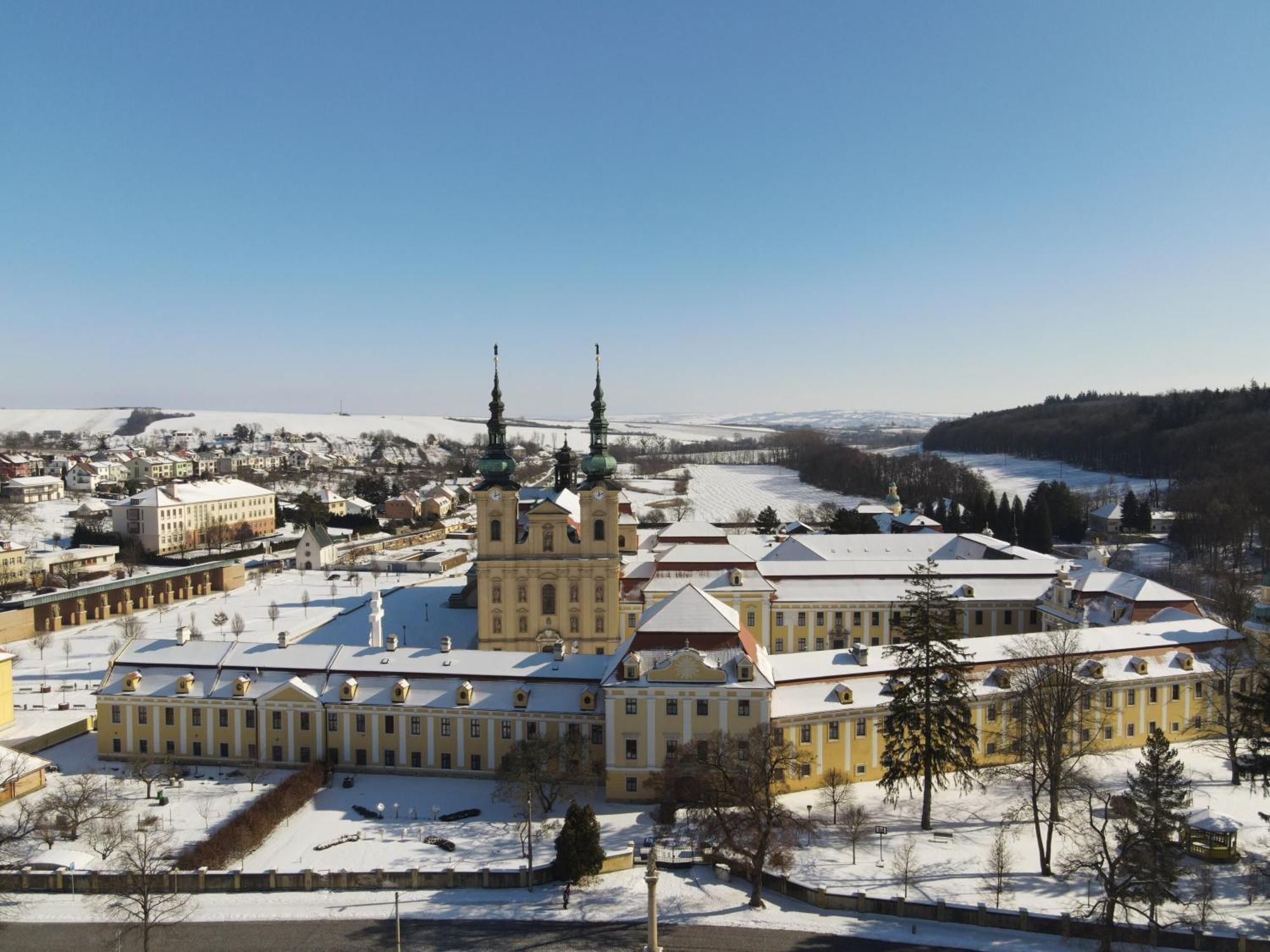 Salas-Dum Pro Spolecnou Dovolenou Az 11 Osob Buitenkant foto