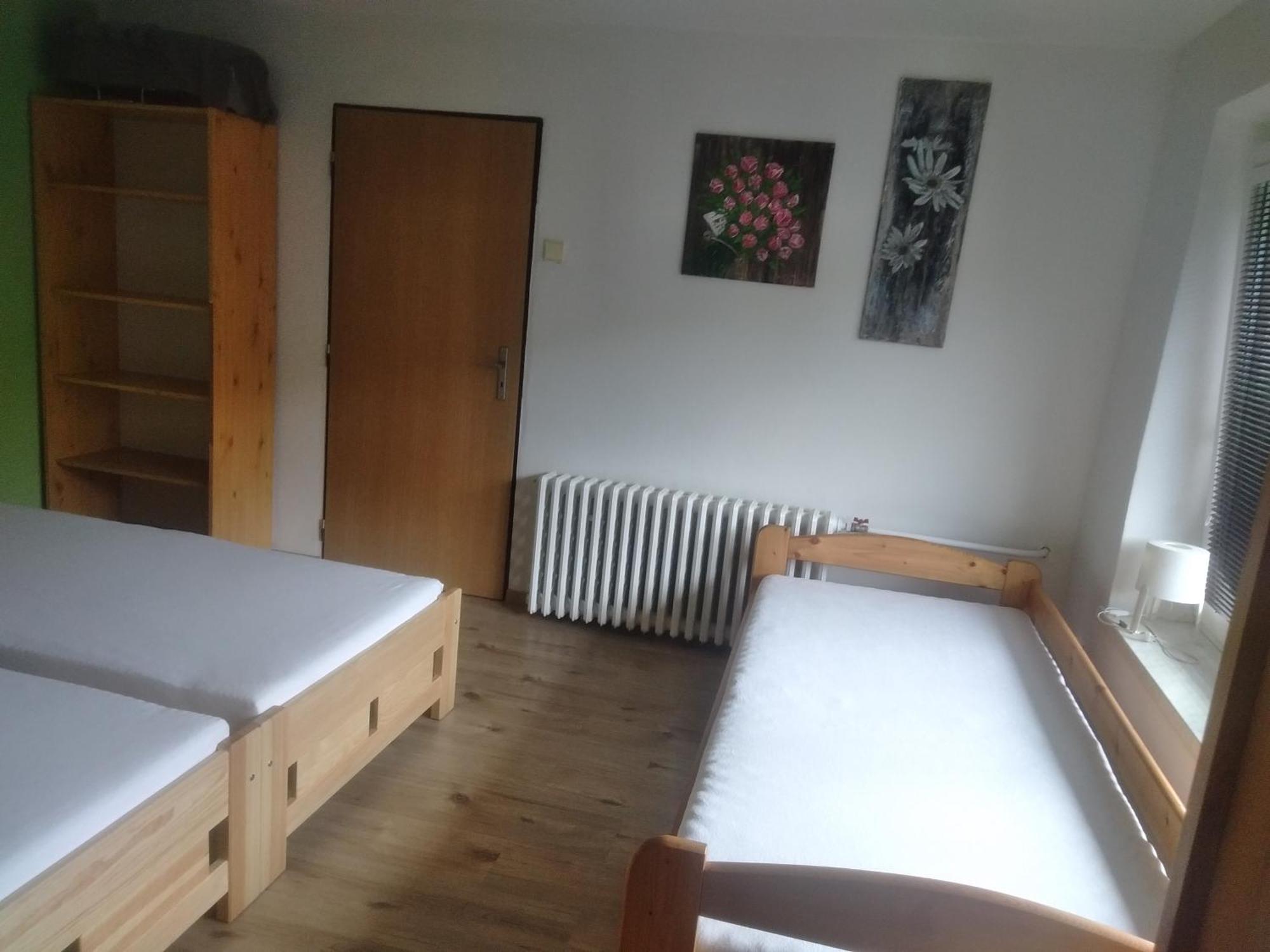 Salas-Dum Pro Spolecnou Dovolenou Az 11 Osob Buitenkant foto